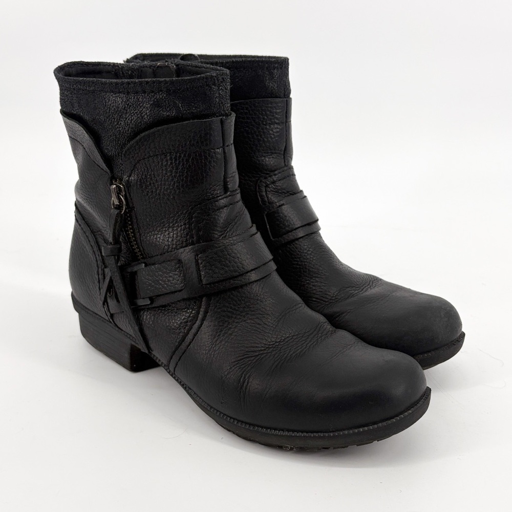 Clark’s Women’s Black Leather Zip Up Ankle Boots Size 9.5